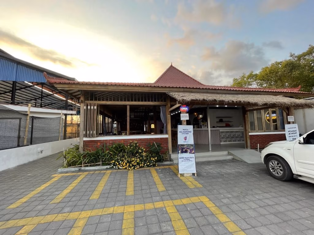 Prime Commercial Space Available